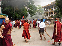 Monks demonstrating in Rangoon, 25/10